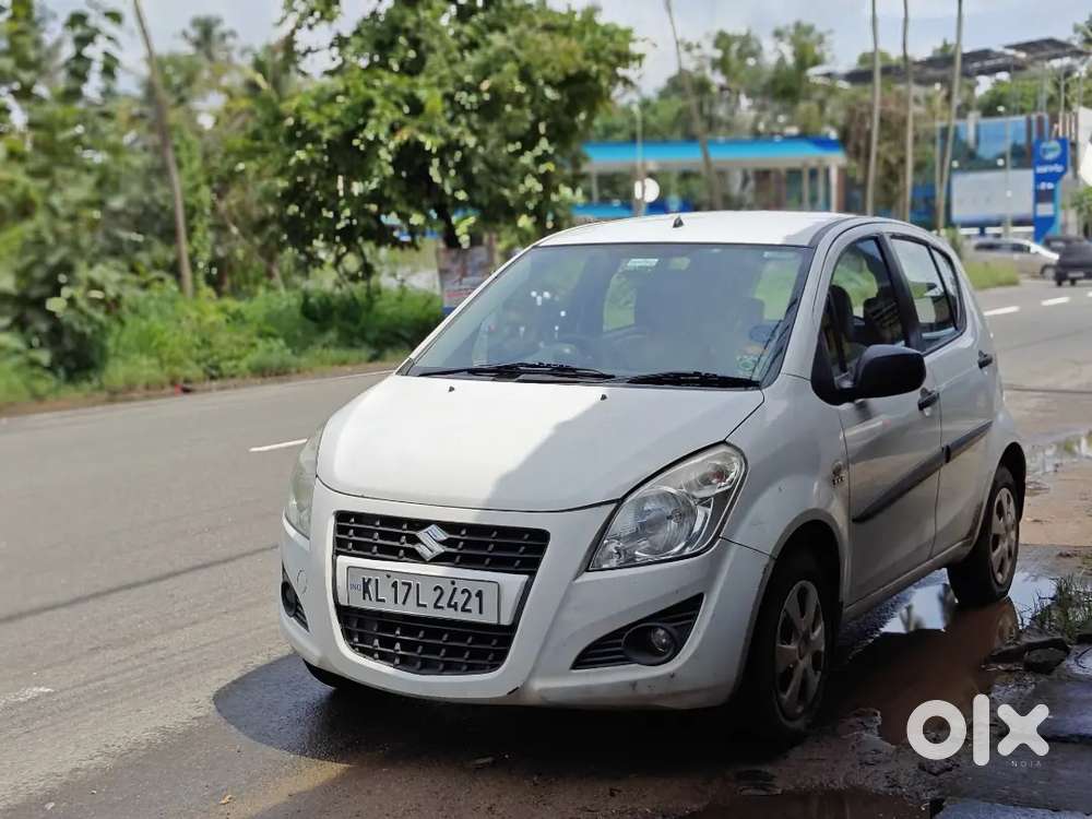 Maruti Ritz Vxi 2013 December