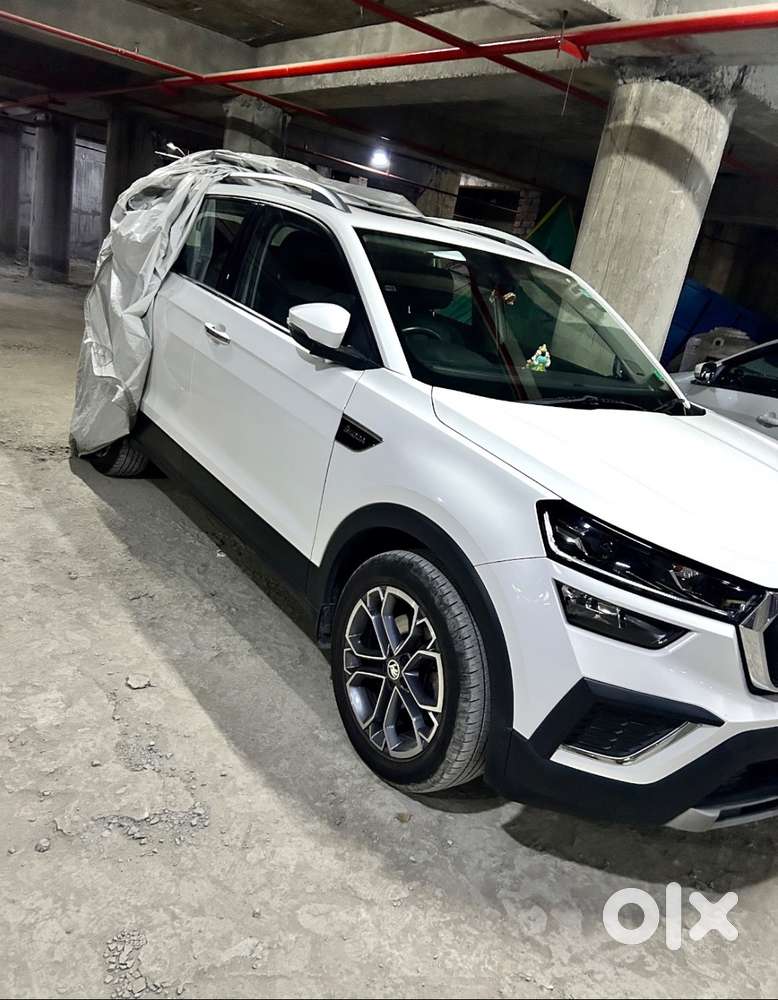 Candy White Škoda Kushaq Top Model