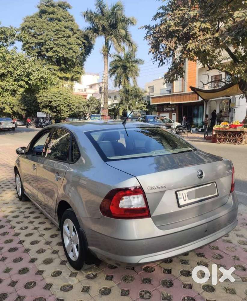 Skoda Rapid 1.6 Mpi Ambition With Alloy Wheel, 2017, Petrol