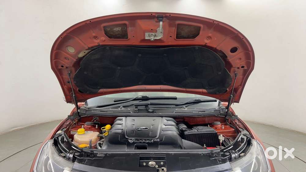 Mahindra Xuv500 2.2 W10, 2015, Diesel