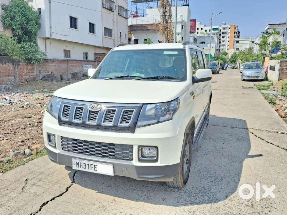 Mahindra Tuv 300 T10, 2019, Diesel