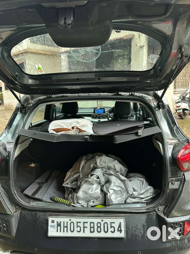 2023 Tata Punch Petrol Manual