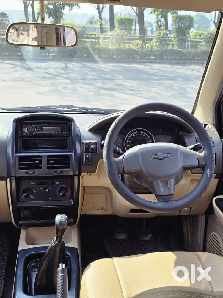 Chevrolet Tavera Neo Lt L 9 Seater Bs Iii, 2015, Diesel