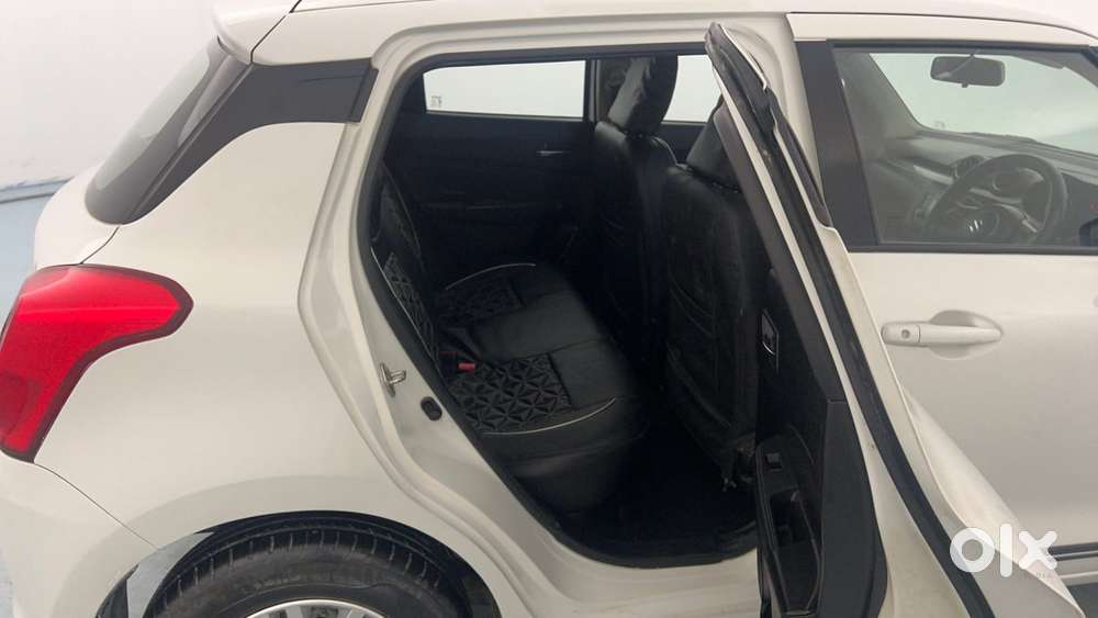 Maruti Suzuki Swift Vvt Vxi, 2021, Petrol