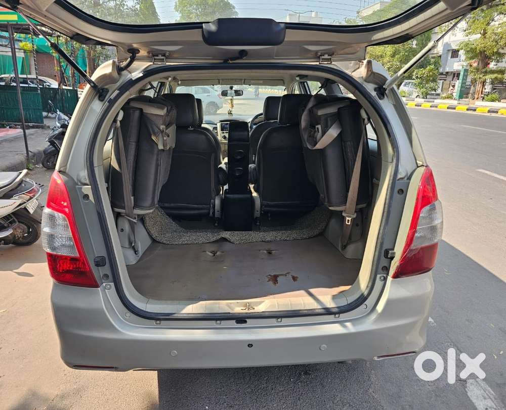 Toyota Innova 2014 Diesel Well Maintained