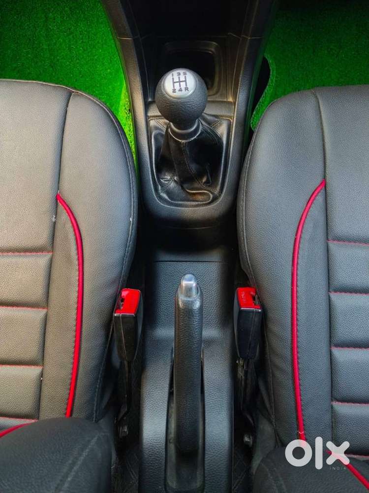 Maruti Suzuki Swift Vxi Abs Bsiv, 2017, Petrol