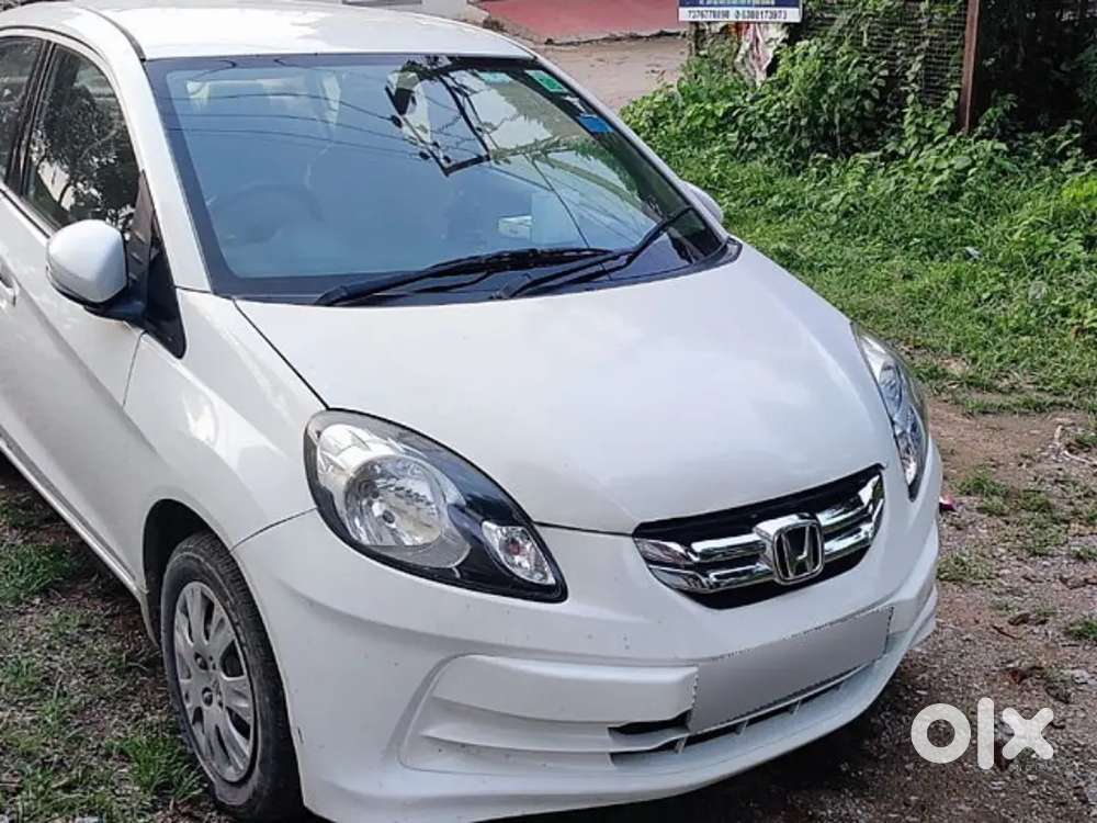 Honda Amaze 2015 Diesel Well Maintained
