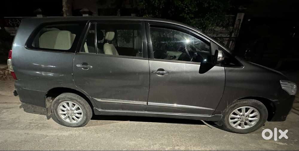 Toyota Innova 2014 Good Condition Company Record1st Owner