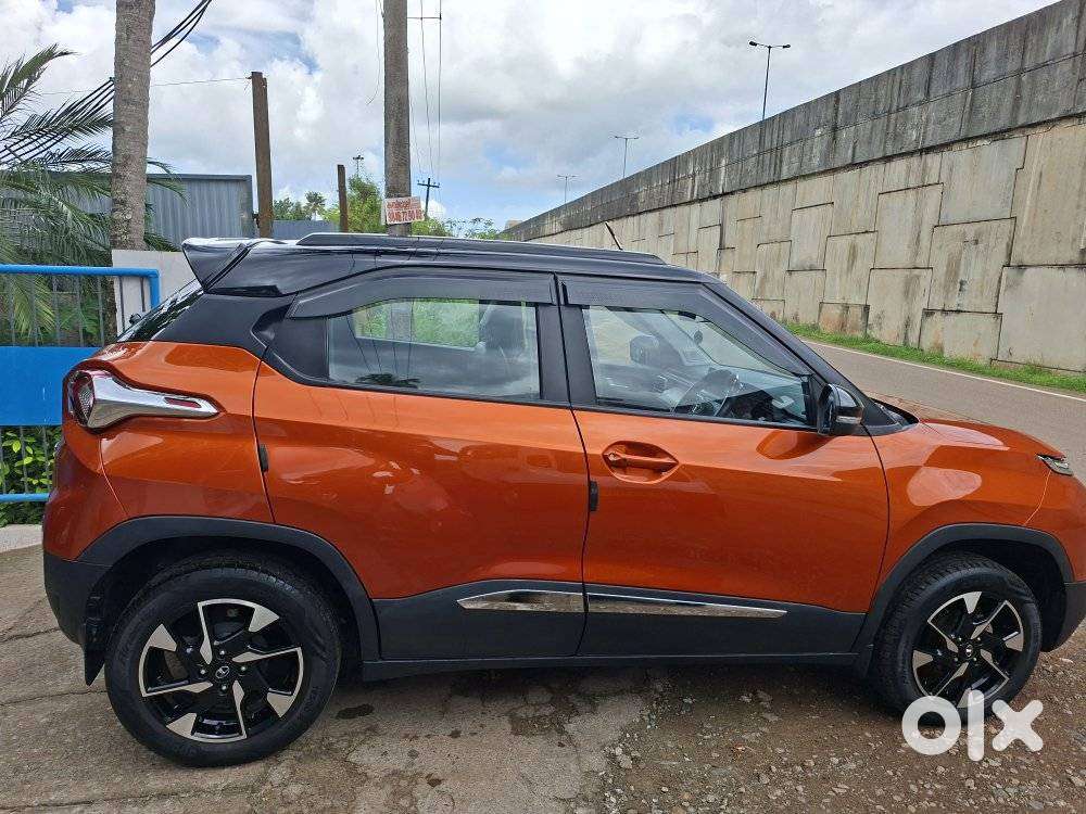 Tata Punch 1.2 Revotron Creative Amt Dual Tone, 2022, Petrol