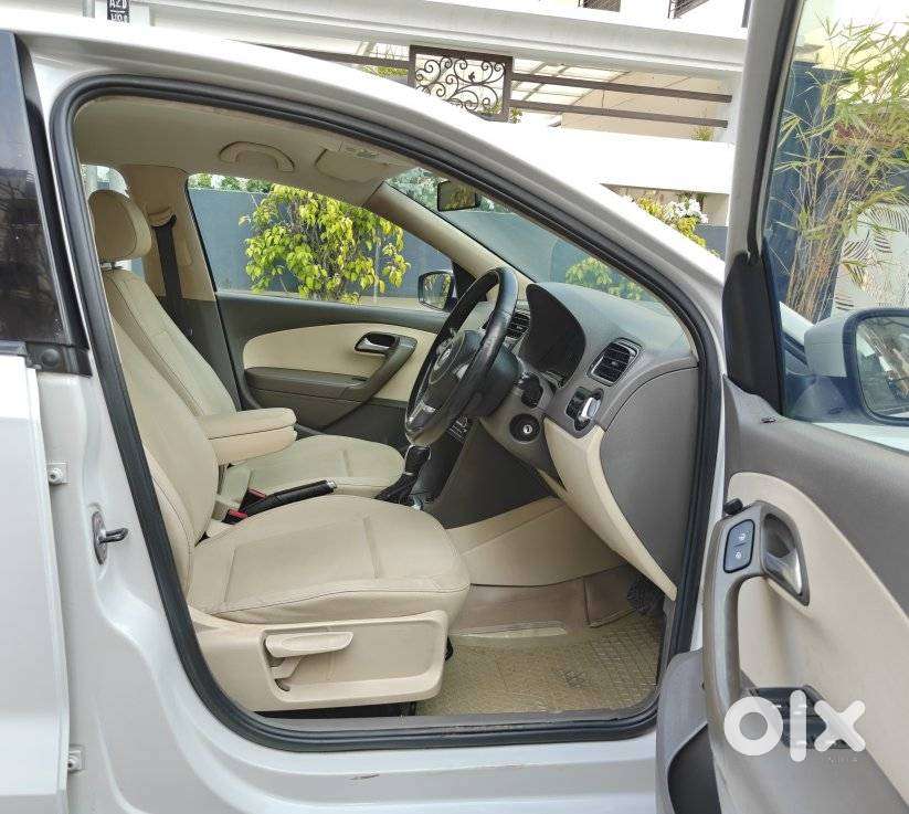 Volkswagen Vento 2010-2013 Petrol Highline At, 2014, Petrol