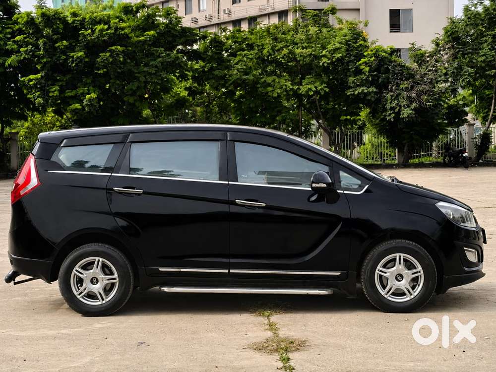 Mahindra Marazzo M6 8str, 2018, Diesel