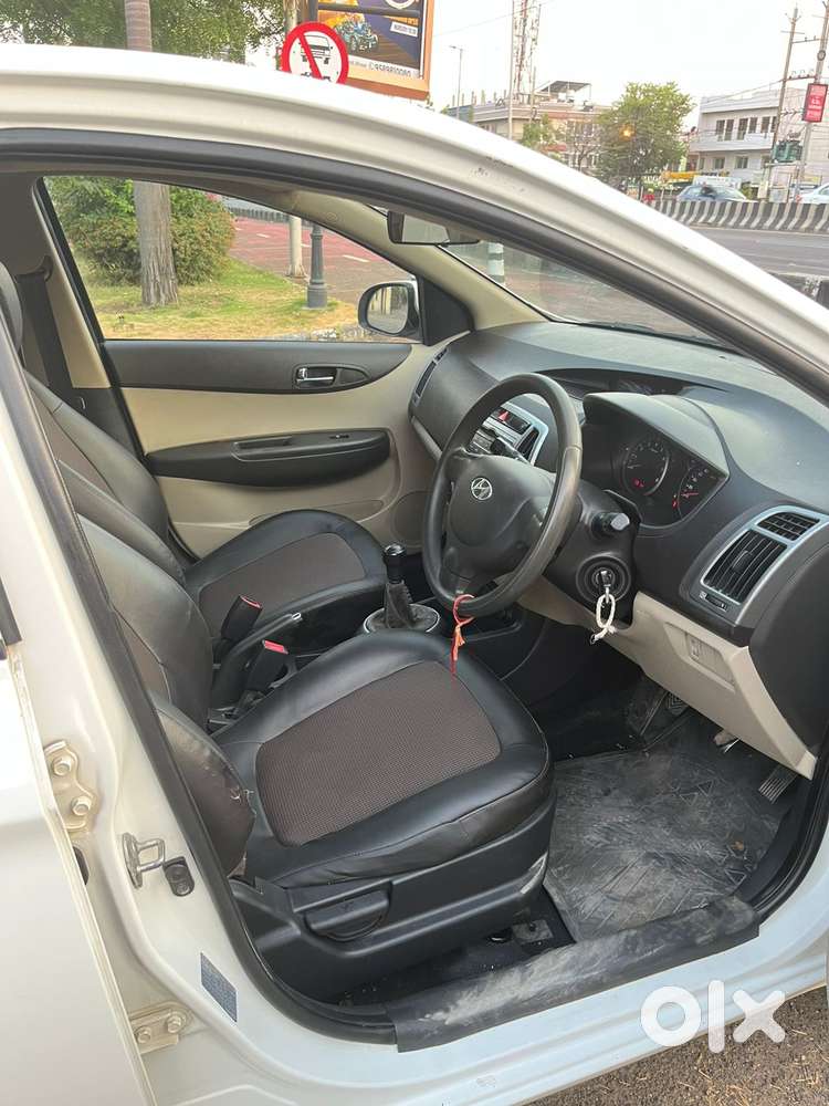 Hyundai I20 Magna Plus, 2012, Petrol