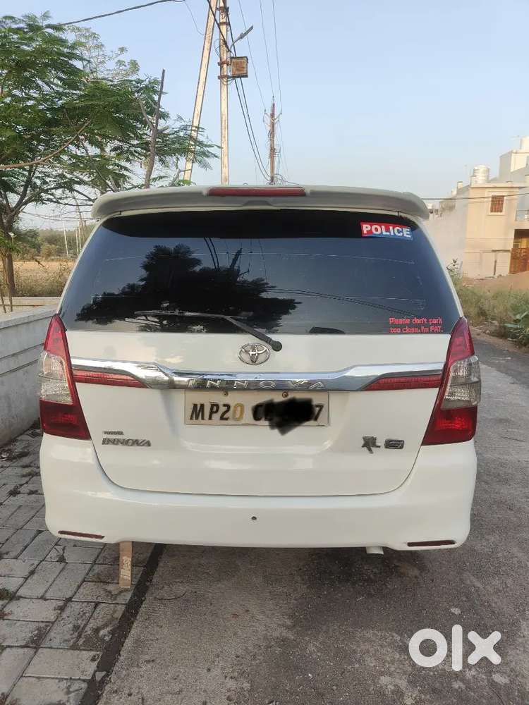 Toyota Innova 07seater 2010 Diesel