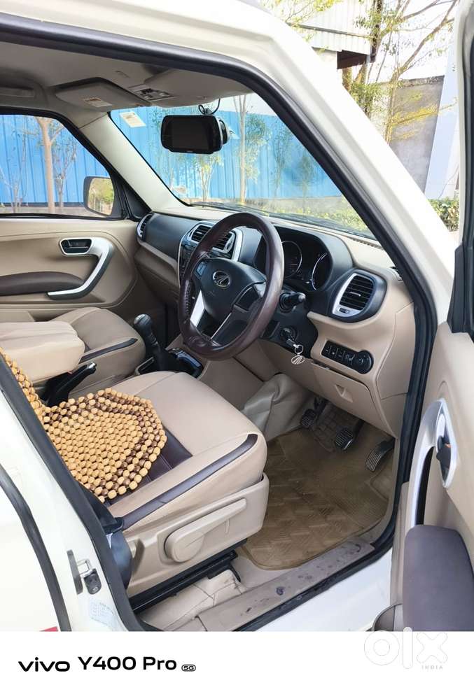 Mahindra Tuv 300 T8, 2016, Diesel