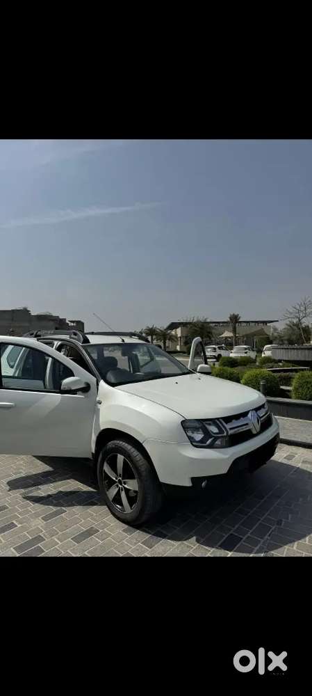 Renault Duster 2017 Diesel 85000 Km Driven