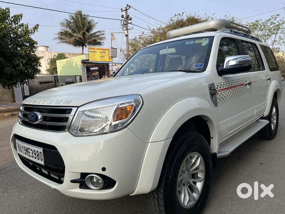Ford Endeavour 3.2 Titanium At 4x4, 2014, Diesel