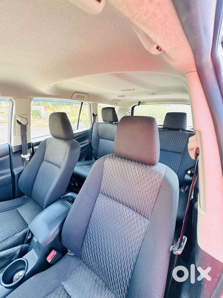 Toyota Innova Crysta [2020-ongoing] 2.4 Gx At 7 Str, 2022, Diesel