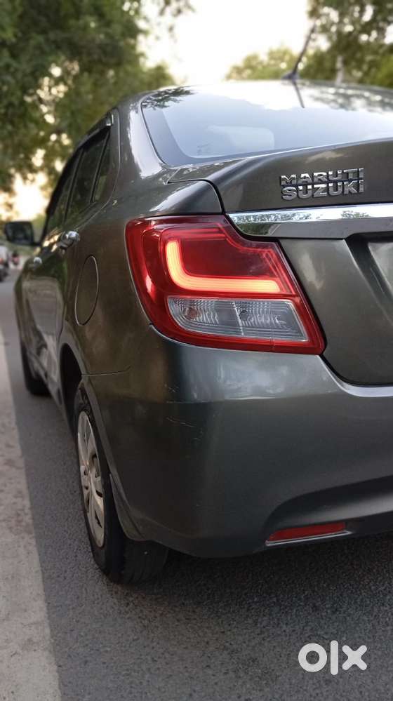 Maruti Suzuki Swift Dzire 1.2 Vxi Bsiv, 2019, Cng & Hybrids