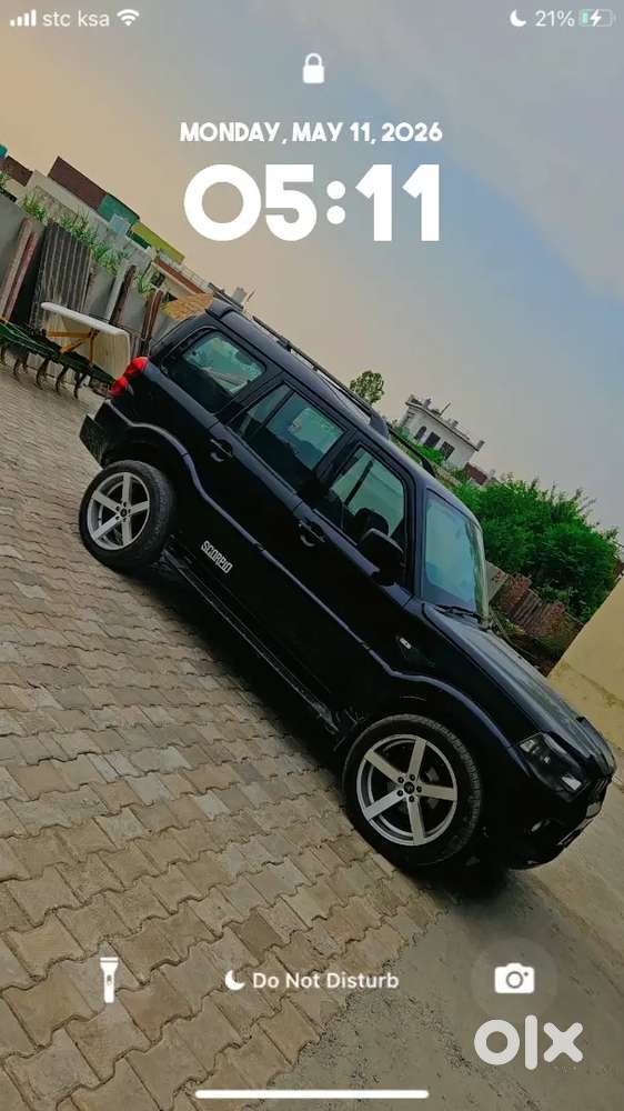 Classic S5,first Owner, Black Clour,good Condition, 20inchi Alloy