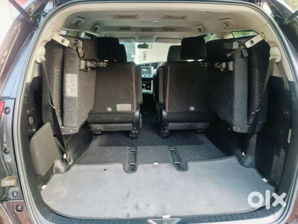 Toyota Innova Crysta 2017 Diesel 64000 Km Driven