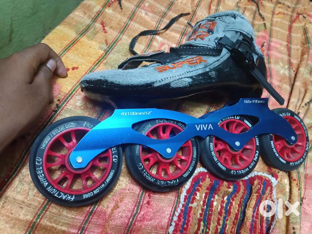 We was super professional skating