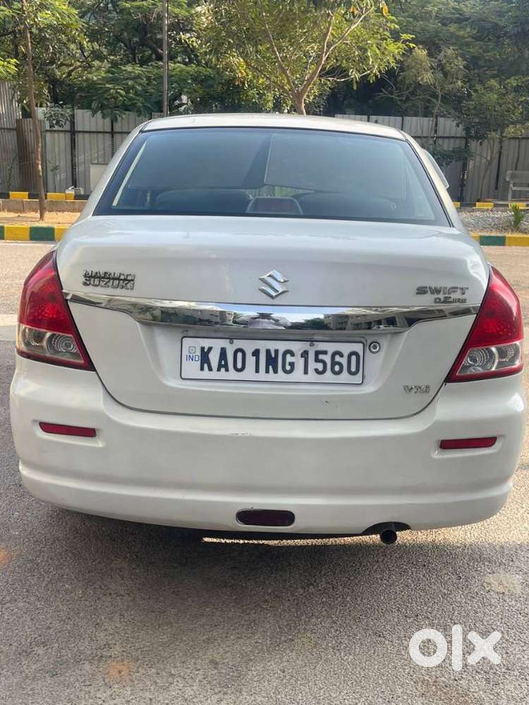 Maruti Suzuki Swift Dzire Vxi, 2012, Petrol