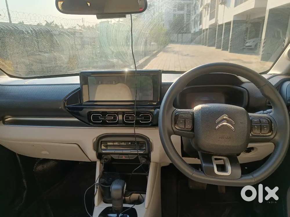 Citroen Basalt 2025 Petrol 7840 Km Driven