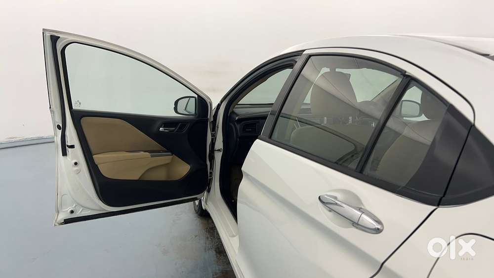 Honda City I-vtec S, 2015, Petrol