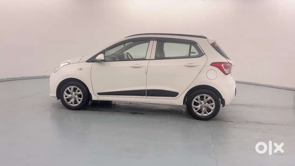 Hyundai Grand I10 1.2 Crdi Sportz Option, 2017, Diesel