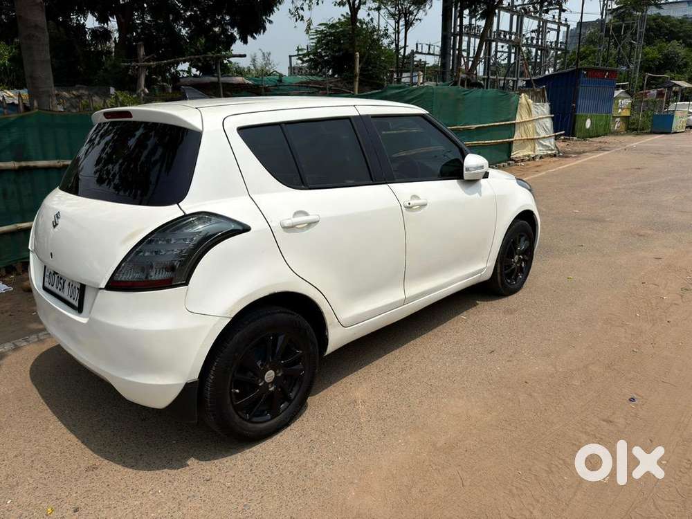 Maruti Suzuki Diesel 2017 With Modified Headlamps And Tail Lamps