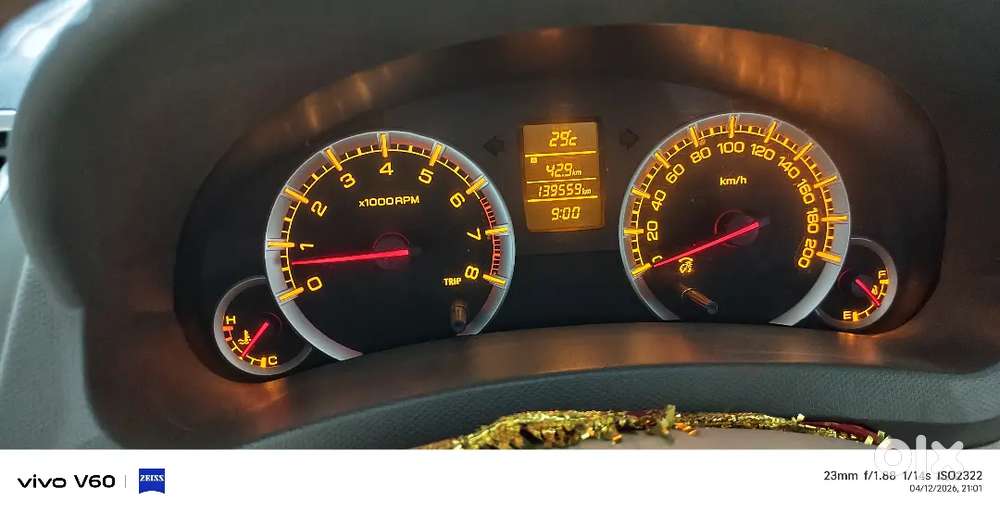 Ertiga Zxi Petrol (cng)