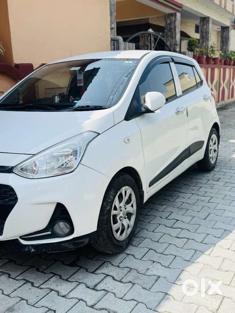 Hyundai Grand I10 2017 Petrol Manual Sportz