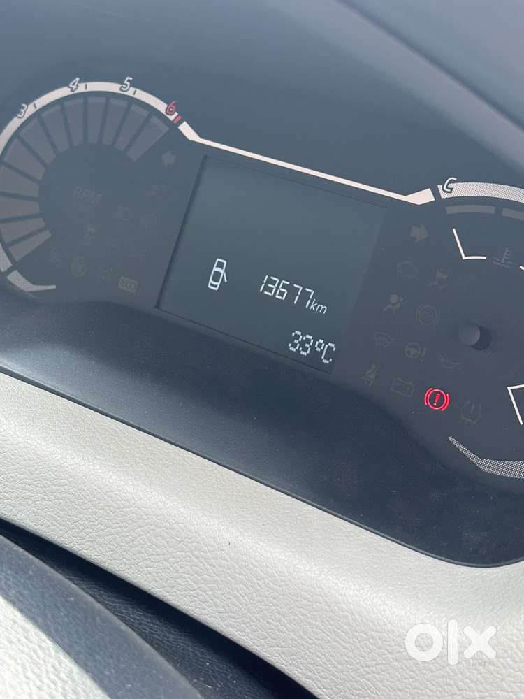 Nissan Magnite 1.0 Xv Turbo Cvt, 2024, Petrol