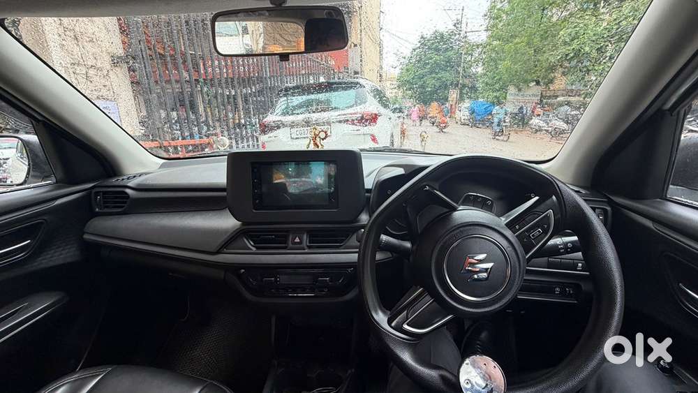 Maruti Suzuki Automatic Swift 2024 Petrol Well Maintained
