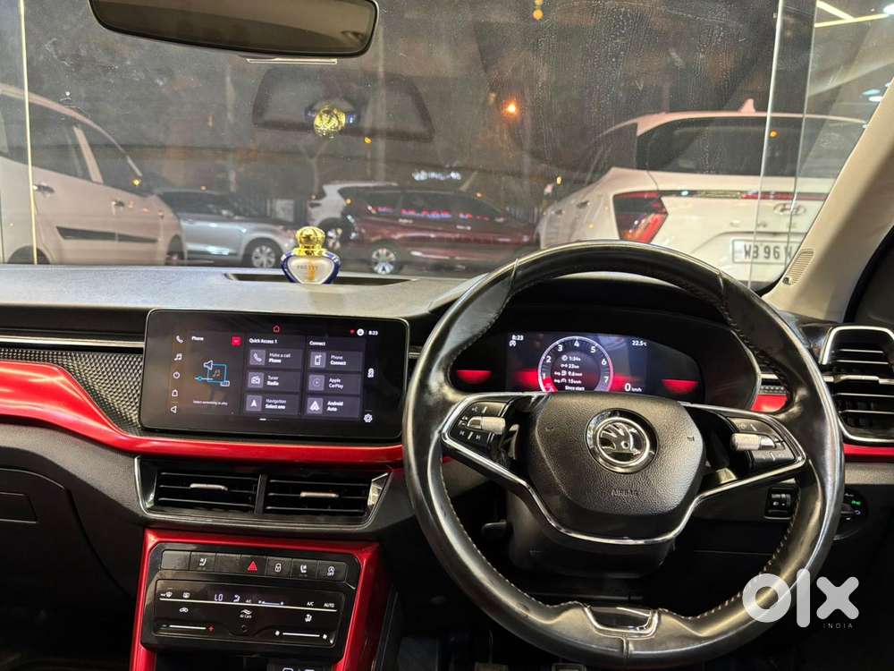 Skoda Kushaq Monte Carlo 1.5l Tsi Mt, 2023, Petrol