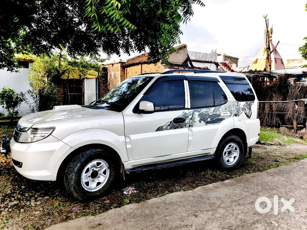Tata Safari Storme 2014 Diesel Manual Year