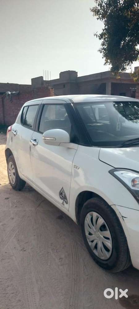 Maruti Suzuki Swift 2013 Petrol 60000 Km Driven