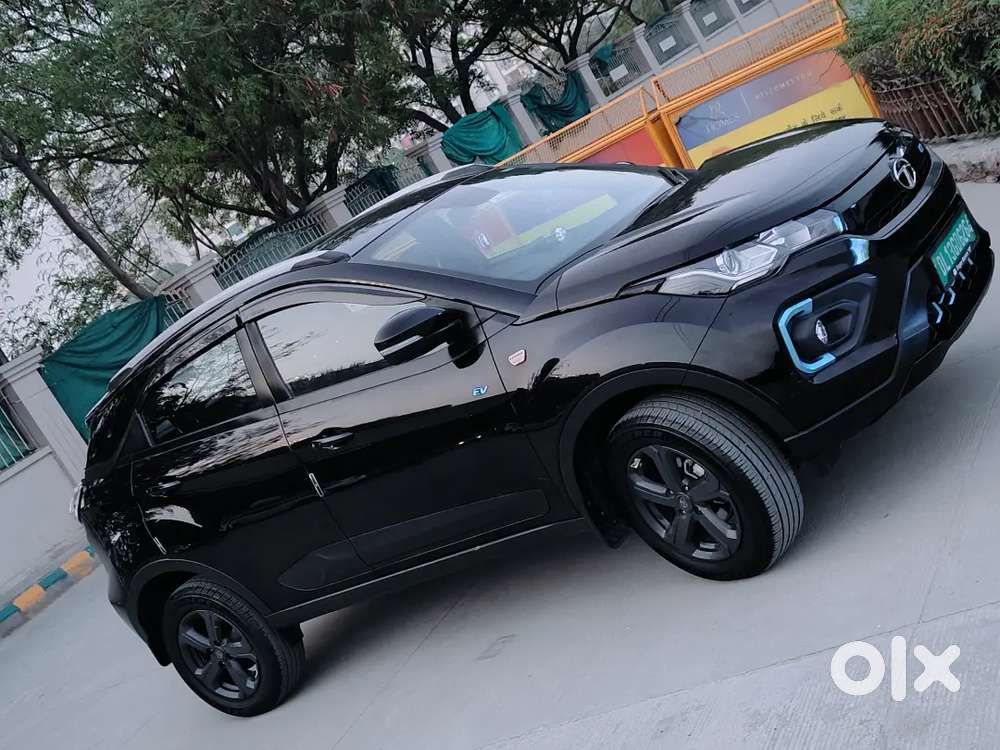 Tata Nexon Ev Xz+ Lux Dark Edition  2023  Top Model
