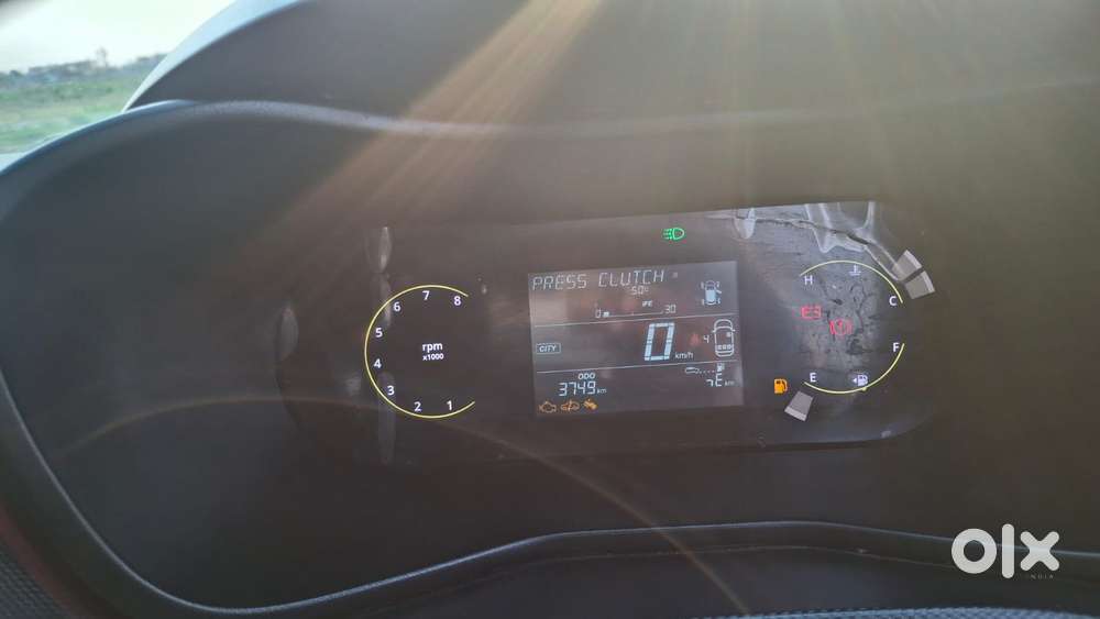 Tata Nexon Creative 1.2 Revotron Petrol 6 Mt, 2025, Petrol