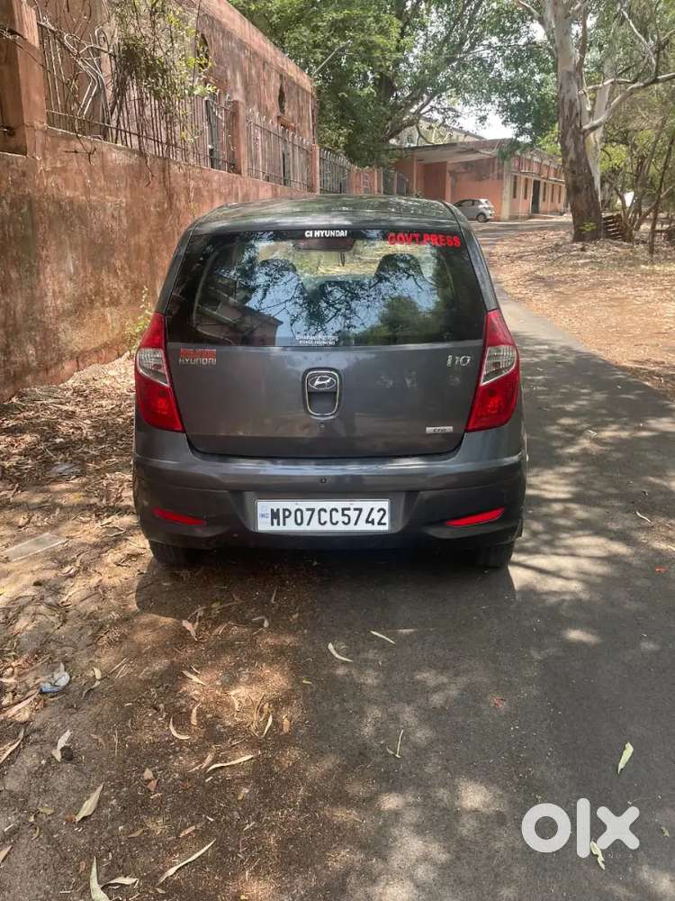Hyundai I10 2011 Cng & Hybrids 72000 Km Driven