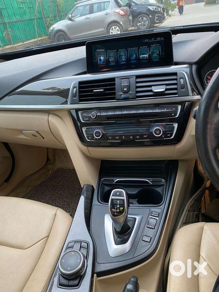 Personal Car Bmw 3 Series In Mint Condition 320d Gt