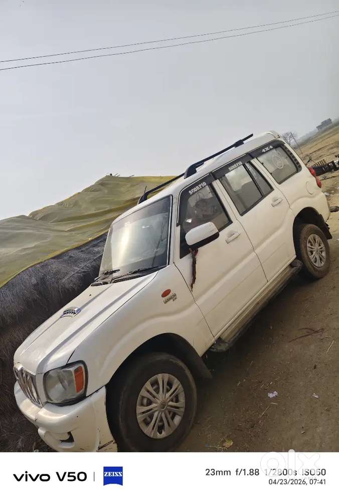 Gari Fully Condition Me Hai