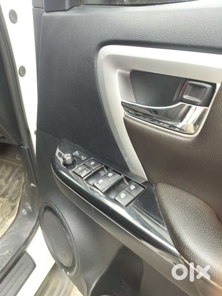 Toyota Fortuner 4x2 At 2.8 Diesel, 2018, Diesel