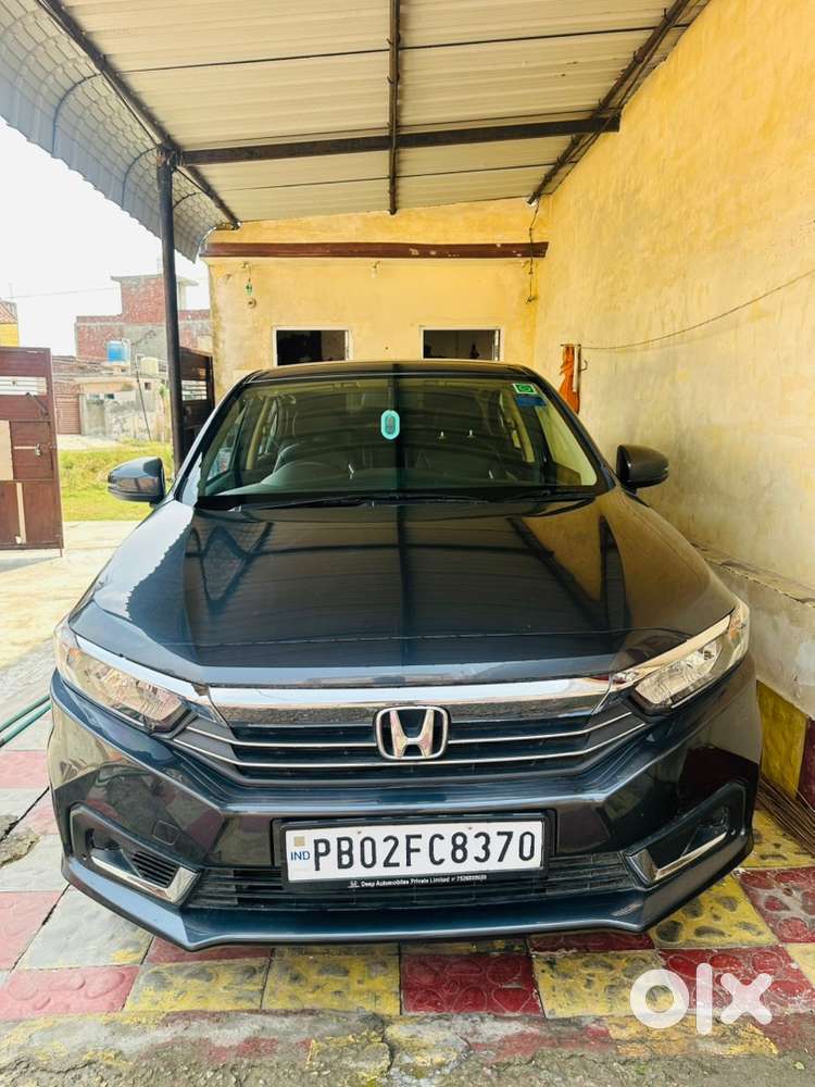 Honda Amaze Petrol 2025