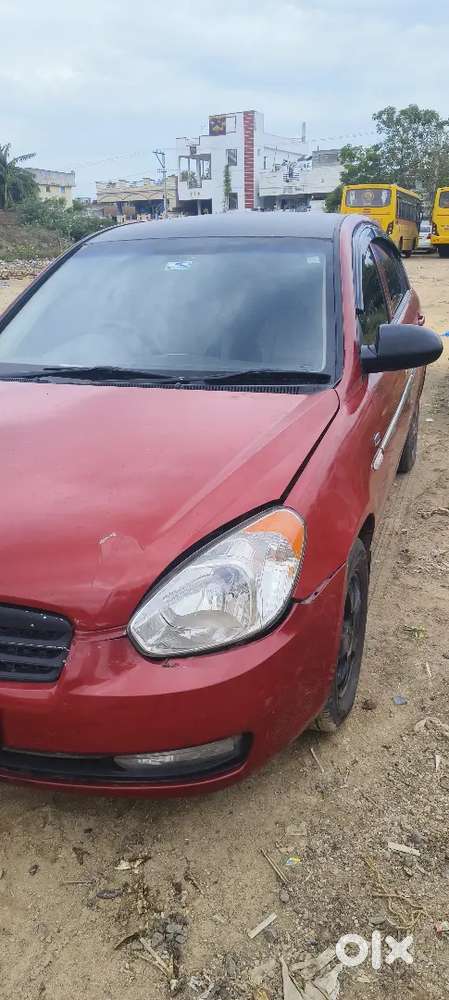 Hyundai Verna 2010 Diesel 200000 Km Driven