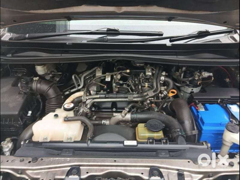 Toyota Innova Crysta 2.8 Gx At 8 Seater, 2018, Diesel
