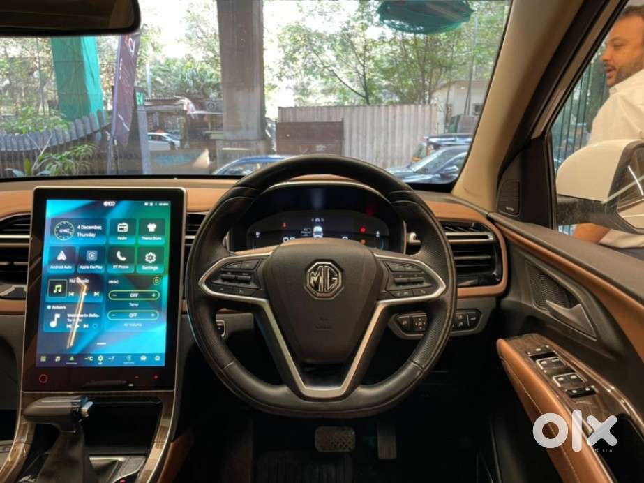 Mg Hector Plus Sharp Pro 1.5 Turbo Petrol Cvt 6 Str, 2023, Petrol