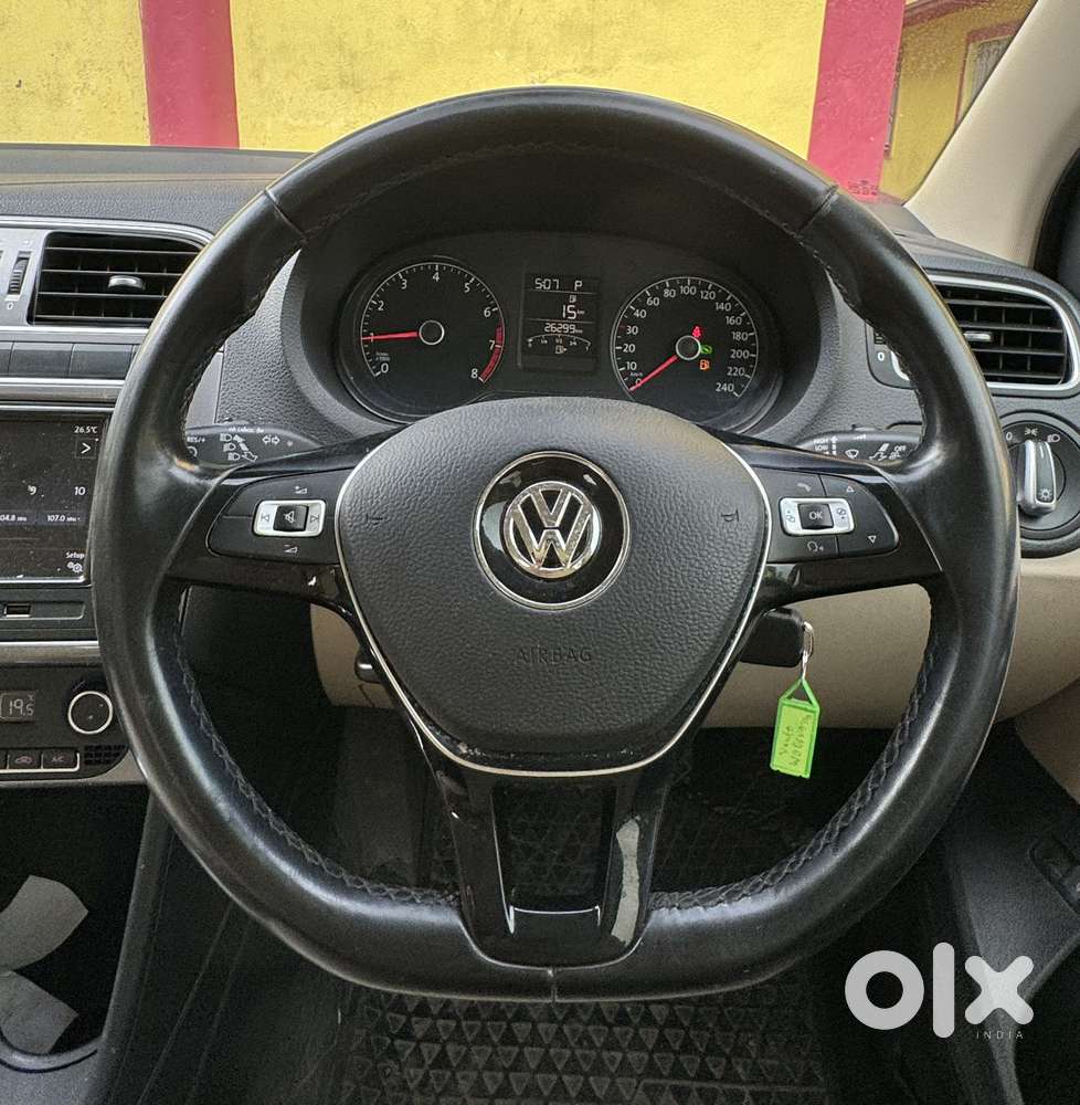 Volkswagen Vento 1.2 Tsi Highline Plus At, 2021, Petrol