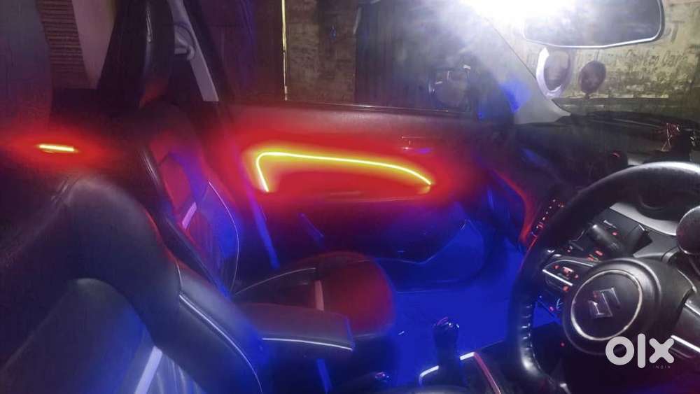 Maruti Suzuki Swift Vxi 1.2 Abs Bs-iv, 2019, Petrol