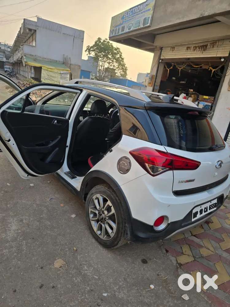 Hyundai I20 Active 2018 Petrol 78000 Km Driven